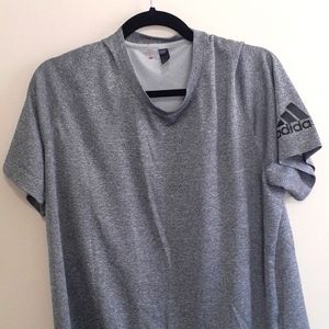 Adidas dri-fit men's t-shirt size L